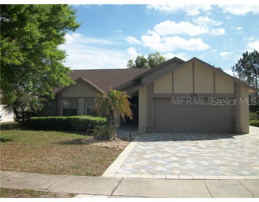 324 Red Rose Cir., Orlando, FL 32835