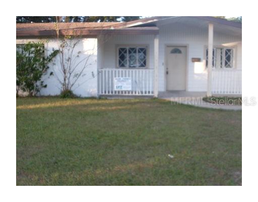 3 E Nightingale St., Apopka, FL 32712