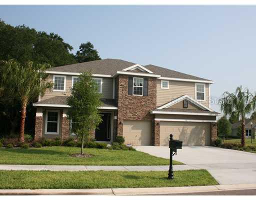 728 Lake Cove Pt Cir., Winter Garden, FL 34787