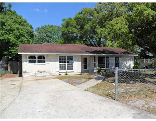 1510 Woodlyn Dr., Leesburg, FL 34748