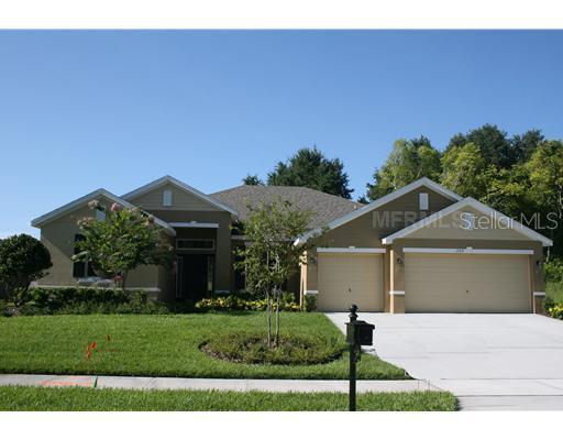 709 Lake Cove Pointe Cir., Winter Garden, FL 34787