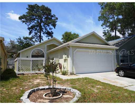 524 Portland Cir., Apopka, FL 32703