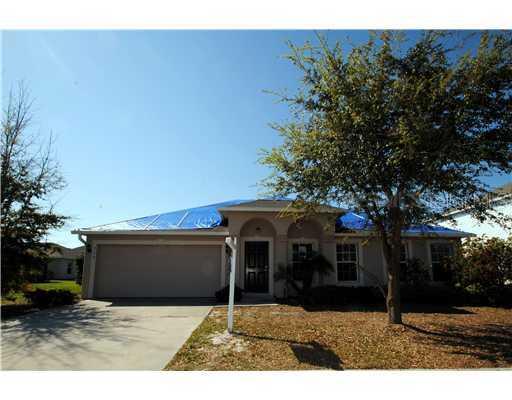 319 Velveteen Pl., Chuluota, FL 32766