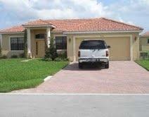 462 Cinnamon Dr., Poinciana, FL 34759