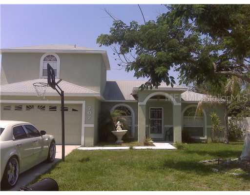 707 Bunker Ln., Poinciana, FL 34759