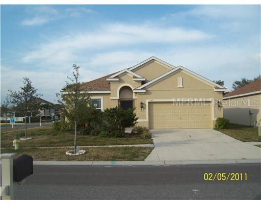 923 Fern Leaf Dr., Ruskin, FL 33570