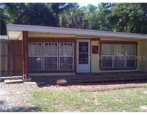 25830 Sackamaxon Dr., Sorrento, FL 32776