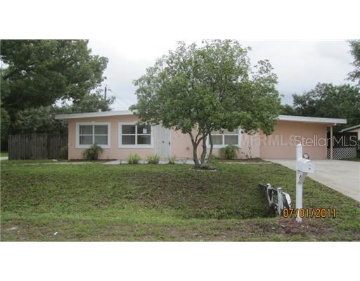 301 Center St., Chuluota, FL 32766