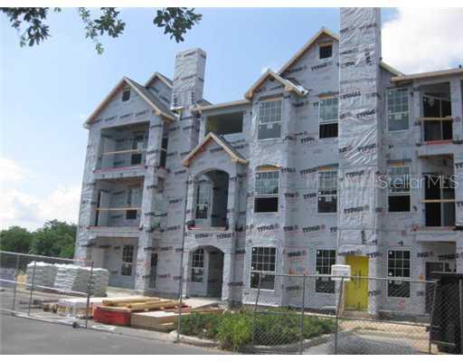 1995 Erving Cir. #306, Ocoee, FL 34761