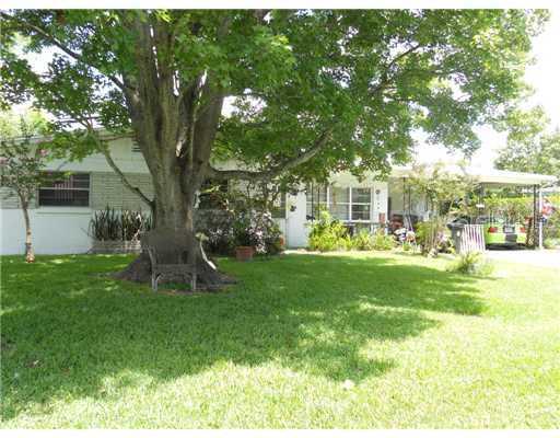 85 Nancy Lee Ave., Orlando, FL 32807