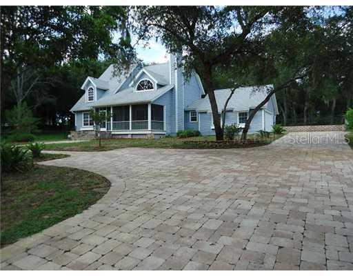 16418 Lakeshore Dr., Minneola, FL 34715