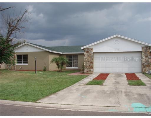 466 Boxwood Ct., Kissimmee, FL 34743