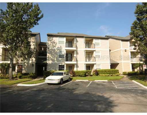 1916 Lake Atriums Cir. #40, Orlando, FL 32839