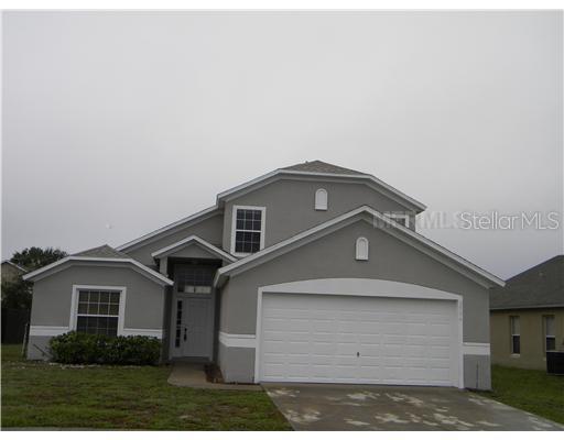 3954 Hillingdon Rd., Tavares, FL 32778