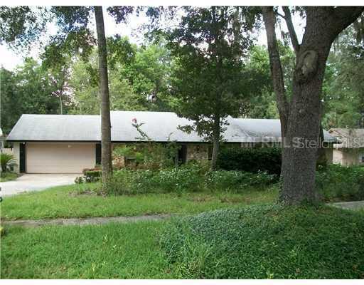 201 Hickory Dr., Longwood, FL 32779