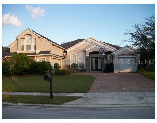 960 Patrician Pl., Oviedo, FL 32766