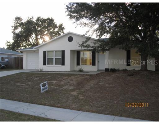 400 Windridge Pl., Tavares, FL 32778