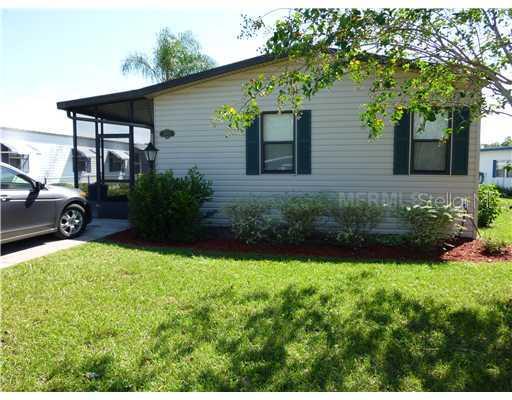 30102 Green Bay Dr., Tavares, FL 32778