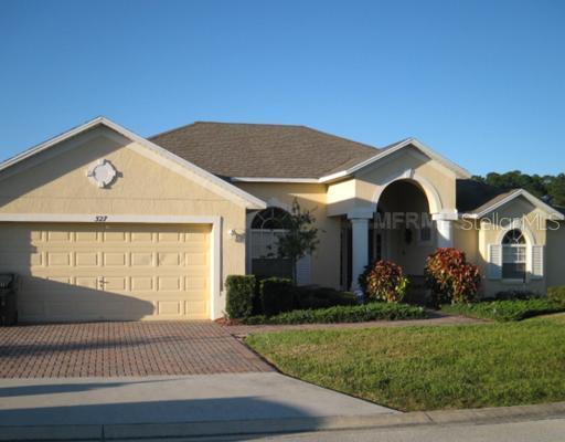 327 Moscato Dr., Davenport, FL 33897