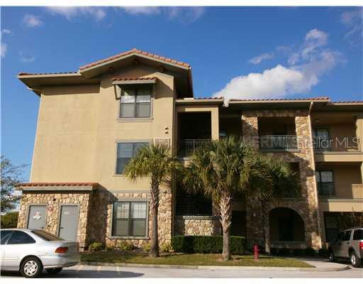902 Charo Pkwy #612, Davenport, FL 33897