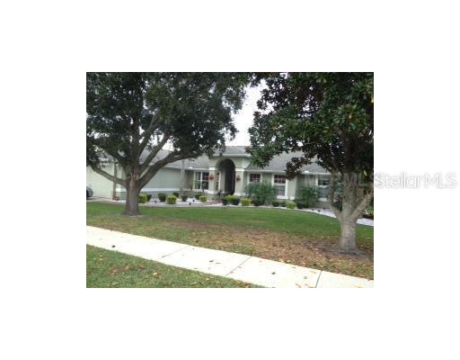 902 Lagoon Dr., Oviedo, FL 32765