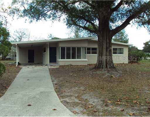 100 Pinecrest Dr., Sanford, FL 32773