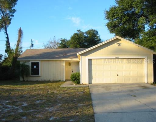 1302 Anderson St., Deltona, FL 32725