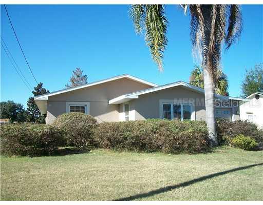 26619 Bimini Dr., Tavares, FL 32778