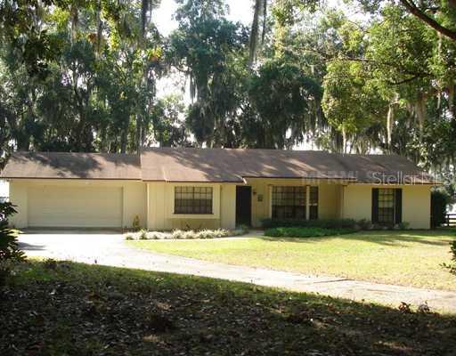 17945 Lake Lucy Ln., Groveland, FL 34736