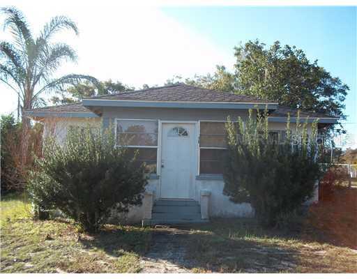 1 E Orange St., Davenport, FL 33837