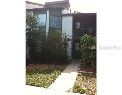 2624 Lemontree Ln. #6-D, Orlando, FL 32839