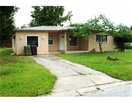 110 Dellwood Dr., Kissimmee, FL 34744