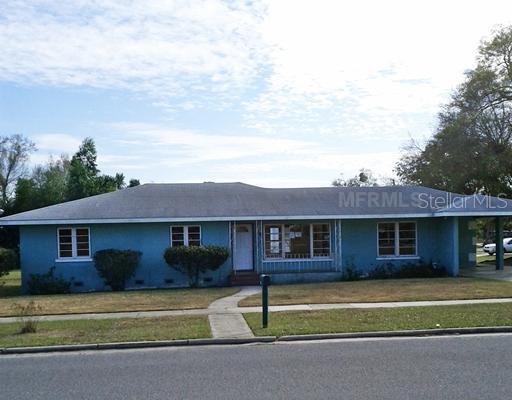 430 Winston Ave., Lake Wales, FL 33853
