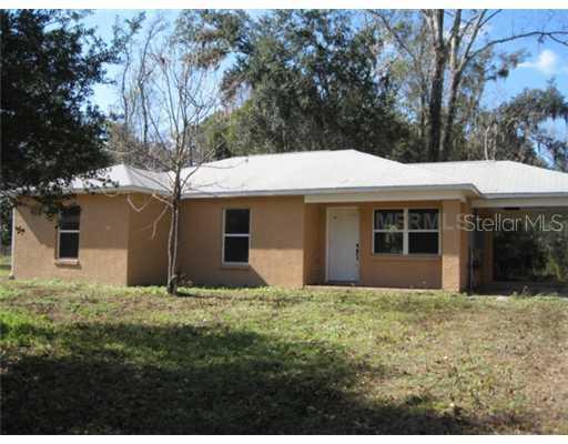 1462 County Line Rd., Oak Hill, FL 32759