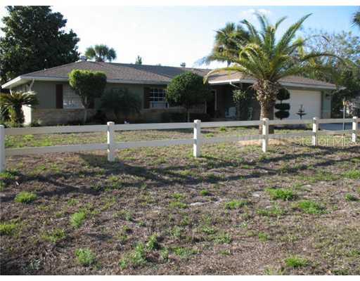 1058 W Embassy Dr., Deltona, FL 32725