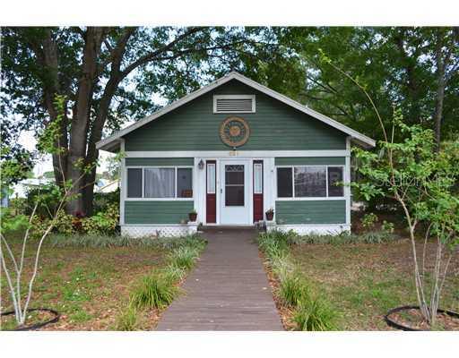 821 Indiana Ave., St. Cloud, FL 34769