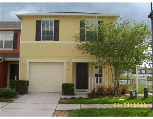 500 Cresting Oak Cir. #1, Orlando, FL 32824