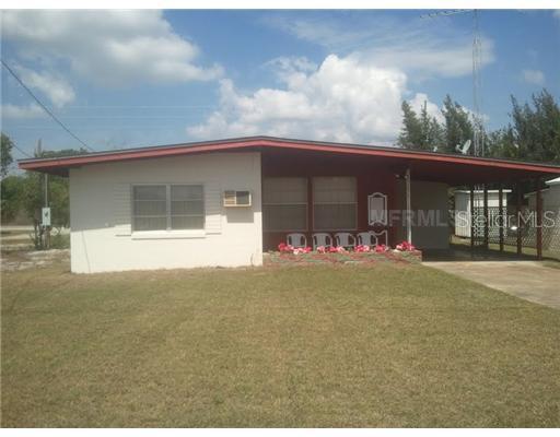 1118 Oakland Cir., Tavares, FL 32778