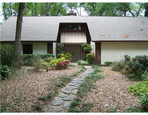 264 Agnes Ave., Longwood, FL 32750