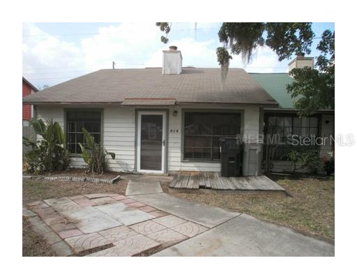 213 Lovell Ln., Apopka, FL 32703