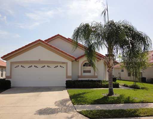 220 Hypolita Ave., Davenport, FL 33897