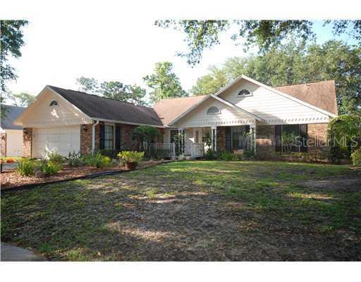 261 Ringwood Dr., Winter Springs, FL 32708