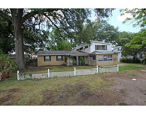 1008 Meadows Ave., Orlando, FL 32804