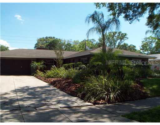 2128 Whitehall Dr., Winter Park, FL 32792