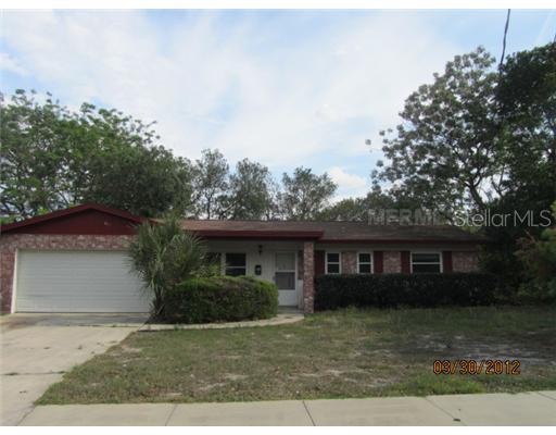 1911 Ben Hogan Cir., Orlando, FL 32808