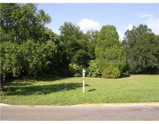 2425 E Pine St., Orlando, FL 32803