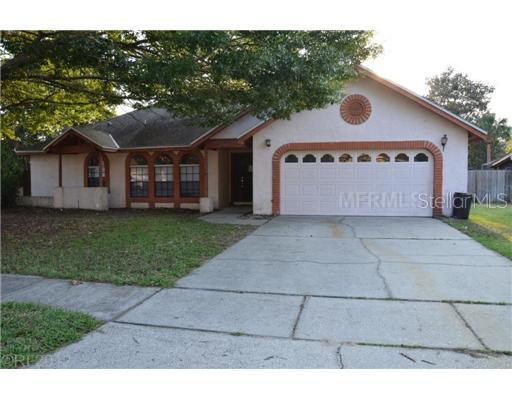 816 Swaying Palm Dr., Apopka, FL 32712