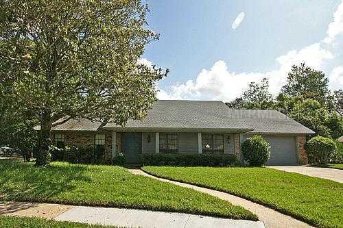 208 Barry Ct., Longwood, FL 32779