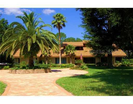 755 N Pine Ave., Oviedo, FL 32765