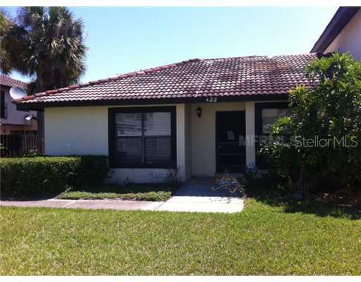 422 Hunter Cir., Kissimmee, FL 34758